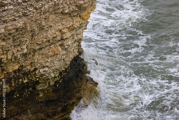 Obraz waves on rocks