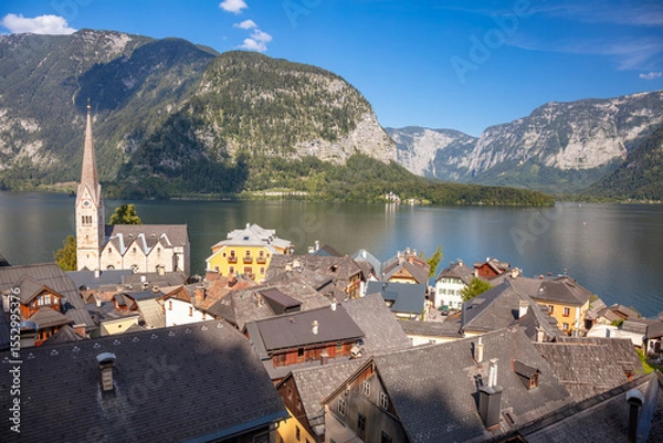 Obraz Hallstatt Town Rooftops on a Mountain Lake
