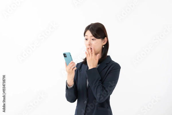 Fototapeta 女性　スマートフォン　スマホ