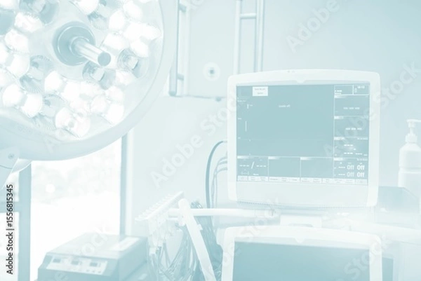Obraz Surgical lights and device screen at hospital