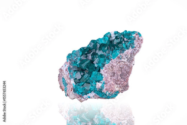 Obraz Dioptase. Specimen from Tsumeb Mine, Namibia. photography isolated on white blackground. macro detail background. close-up mineral crystal unpolished semi-precious gemstone.