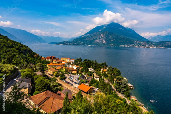 Fototapeta The village of Varenna, on Lake Como, photographed on a summer day. 
