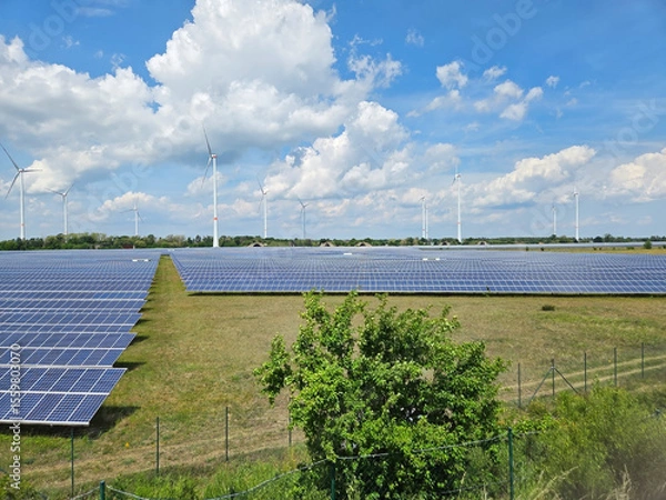 Obraz Solarpark  und Windräder 