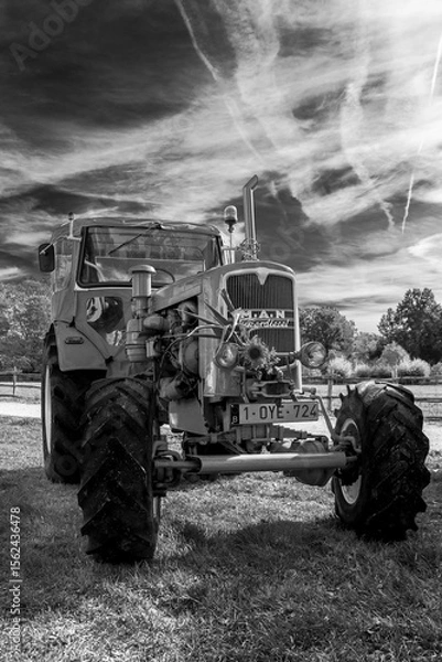 Obraz old tractor in the field