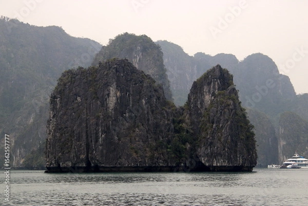 Fototapeta ベトナムのハロン湾風景