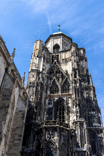 Obraz St. Stephens Cathedral in Vienna, Austria. Facades of historical buildings.
