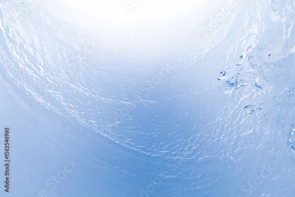 Obraz 青の背景に流れ落ちる水.