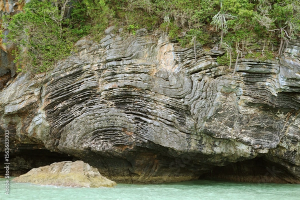 Obraz Incredible Pancake rock called Khao Hin Phap Pha, natural rock formation of layered rock with a flat raised platform in Nakhon Si Thammarat, Thailand