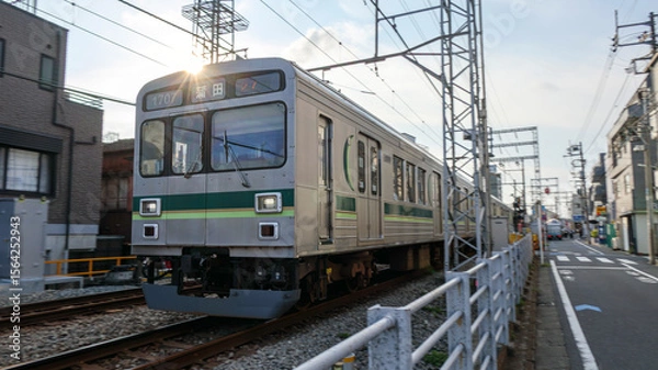 Fototapeta 走る電車