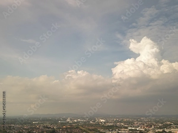 Fototapeta Peaceful park views with trees, sunlight, clouds, and aerial nature scenes. Captured in high quality for commercial projects.