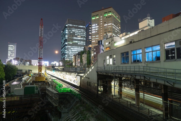 Fototapeta 工事中の御茶ノ水駅の夜景, 日本
