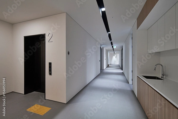 Obraz モダンなインテリアの内部空間と巨大な階段と窓