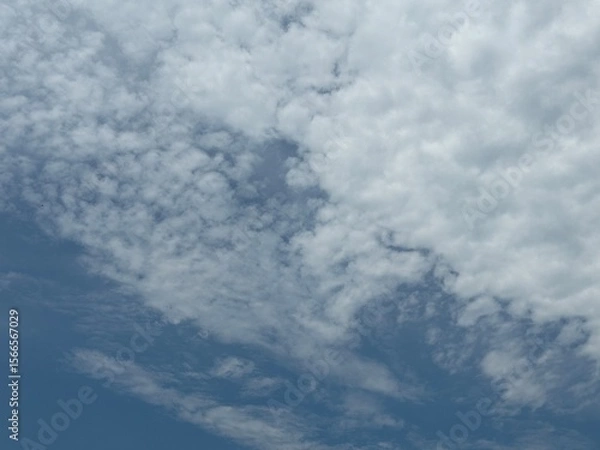 Fototapeta sky and white soft clouds floated in the sky on a clear day. Beautiful air and sunlight with cloud scape colorful. Sunset sky for background.