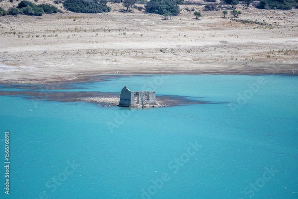 Fototapeta picturesque landscape with a view of the mountains and the sea on the island of Crete