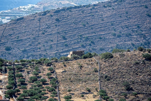 Fototapeta picturesque landscape with a view of the mountains and the sea on the island of Crete