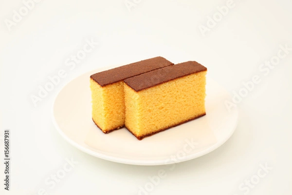 Obraz お皿にのせたカステラ 白背景