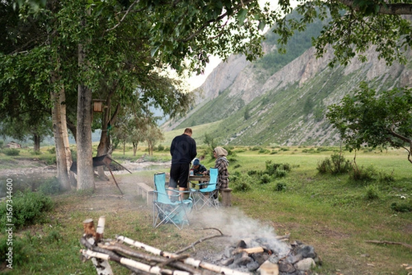 Fototapeta Campsite in the Altay mountains is an exhilarating and immersive experience that allows outdoor enthusiasts to escape the hustle and bustle of daily life and connect with nature in its purest form