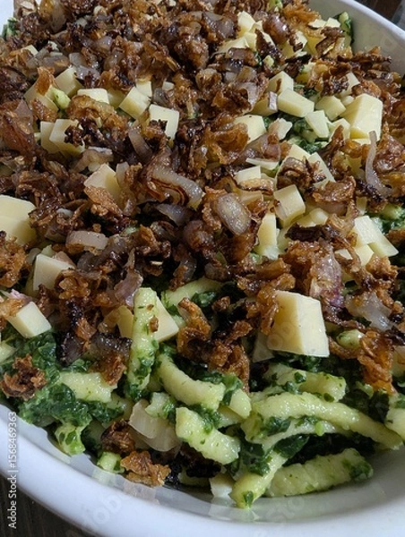 Obraz Hackfleisch mit Schupfnudeln 