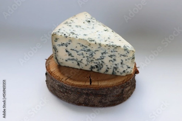 Fototapeta Dorblu Cheese as a Key Delicacy in Modern Cuisine and Stylish Gastronomy