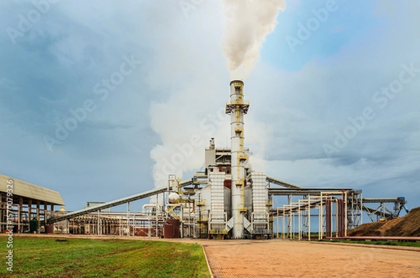 Obraz Usina de açúcar funcionando , Caldeira