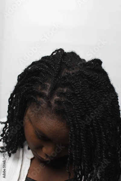Obraz micro twists protective style on 4c afro hair,frizzy mini twists on curly hair, long micro twists with curly ends