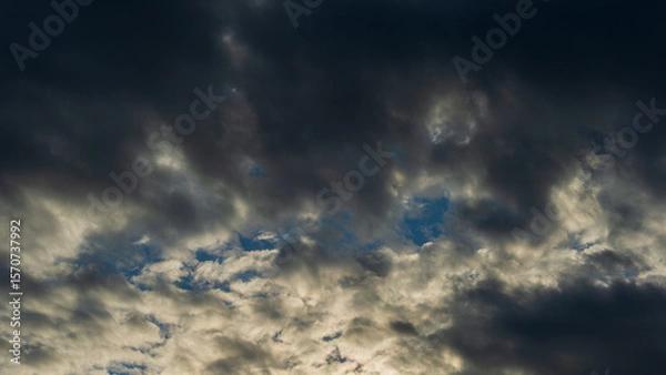 Fototapeta Evening clouds on the horizon with a sky background.