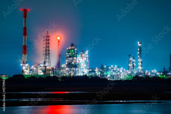 Obraz 三重県四日市市　四日市コンビナートの風景