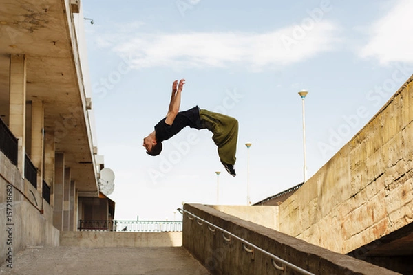 Fototapeta Parkour w mieście