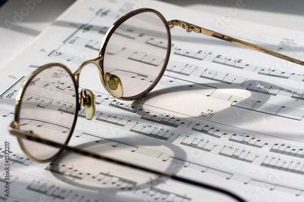Obraz pair of glasses on sheet music 2