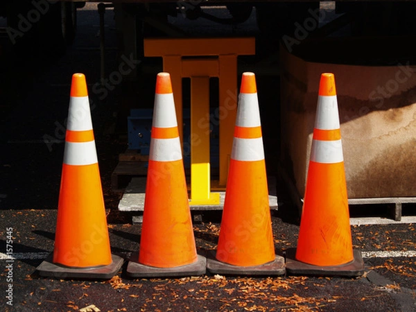 Fototapeta warning cones four