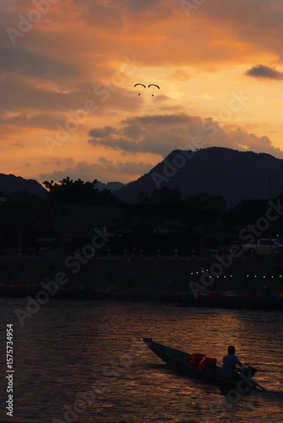 Obraz sunset on the river