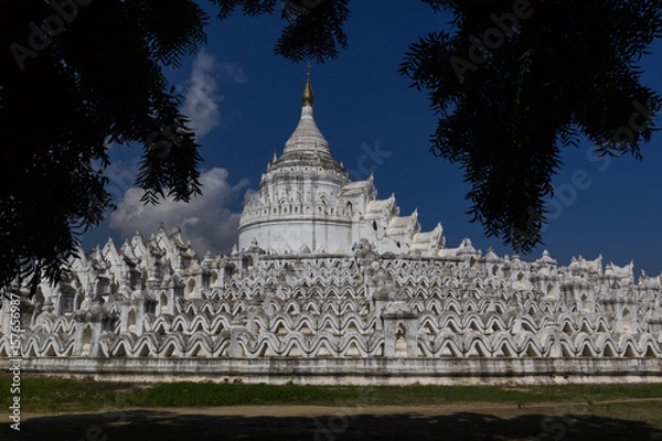 Obraz Mya Thein Tan Pagoda, Mingun, Myanmar