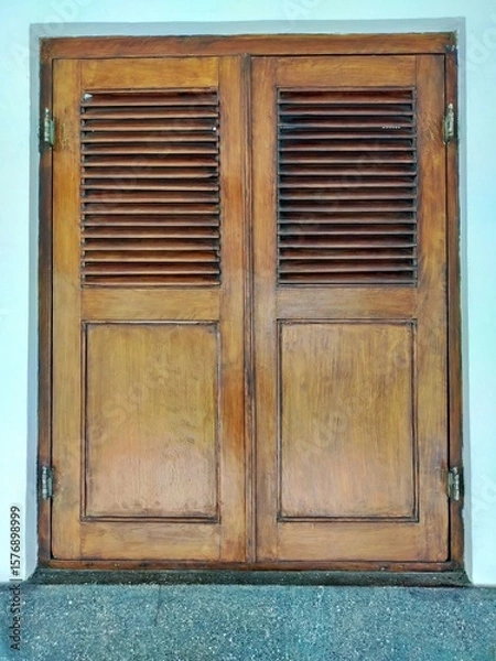 Obraz old wooden window