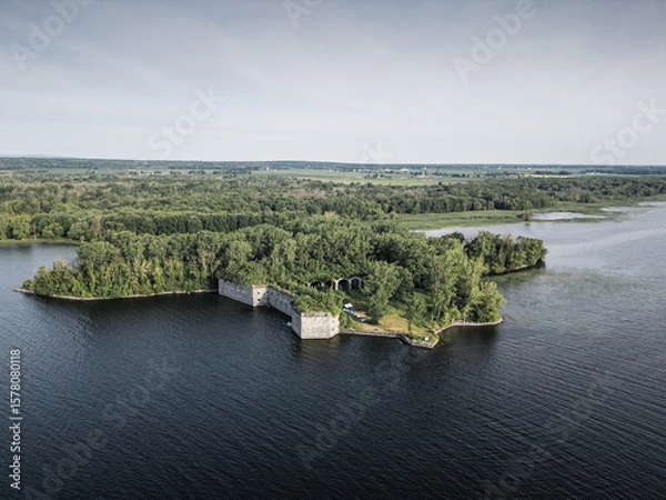 Fototapeta Fort Montgomery can be seen along the shores of Lake Champlain, Rouses Point.