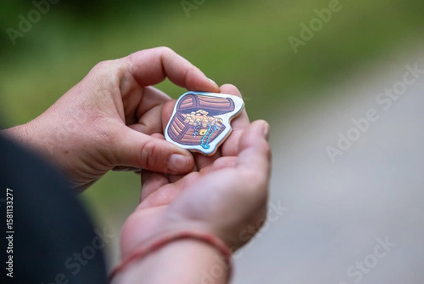 Fototapeta Holding treasure in your hands