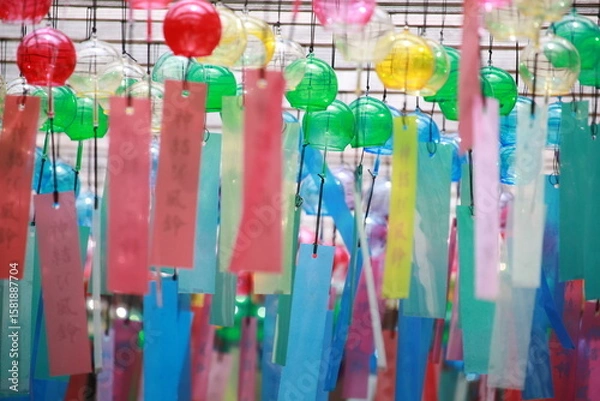 Obraz カラフルな風鈴