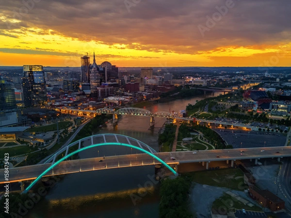 Fototapeta nashville skyline with drone