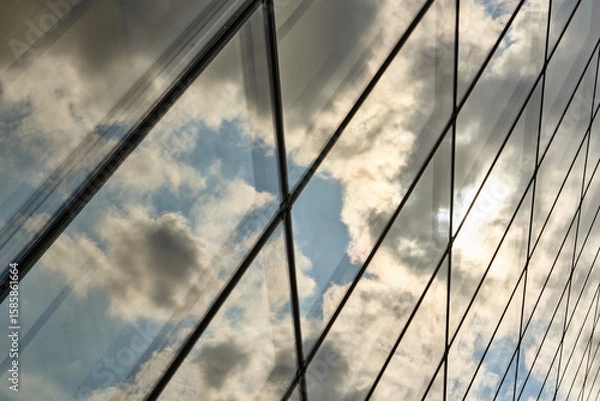 Obraz Skyscraper Glow: City Meets the Sky