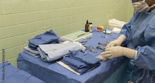 Fototapeta Surgical tech at work