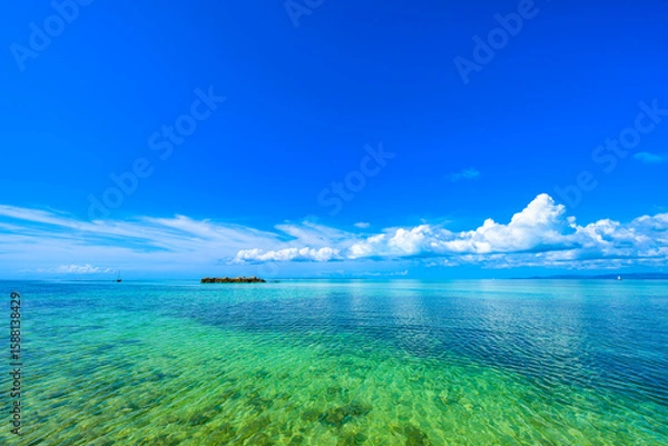 Obraz  沖縄、竹富島　透明度抜群のコンドイ浜で見る南国の絶景