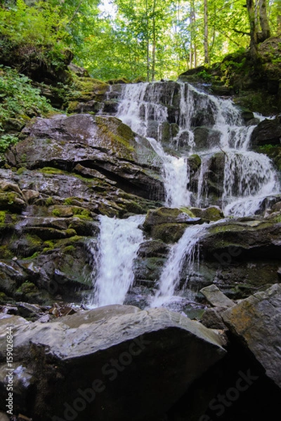 Fototapeta Faterfall Shypit in the Carpathians
