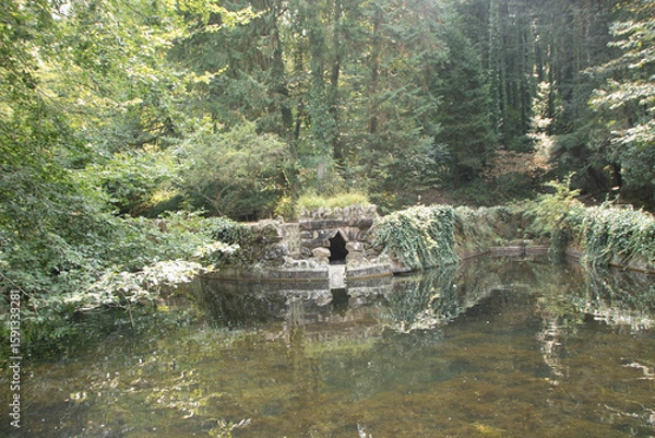 Fototapeta Valley of Lakes in the Pena palace park