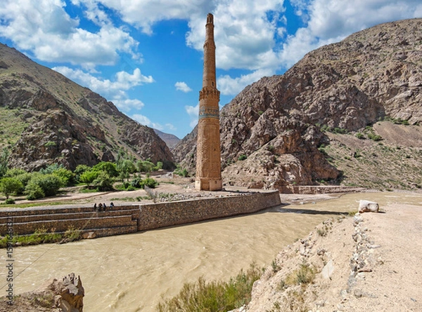 Fototapeta Jam, Afghanistan - one of the most mystical attractions in Afghanistan, the Minaret of Jam stands isolated in a remote and nearly inaccessible valley of the Shahrak District