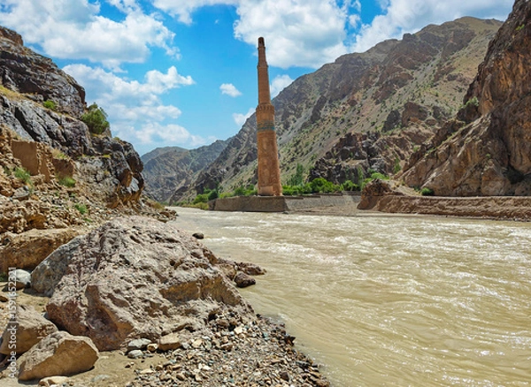Fototapeta Jam, Afghanistan - one of the most mystical attractions in Afghanistan, the Minaret of Jam stands isolated in a remote and nearly inaccessible valley of the Shahrak District