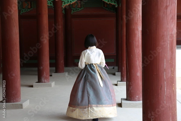 Obraz チマチョゴリを着ている女性