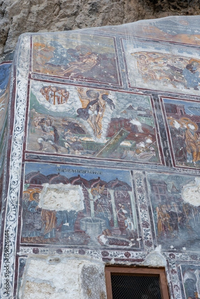 Obraz Sumela Monastery is a Greek Orthodox monastery and church complex. The structure and detailed frescoes were built in 386 AD.