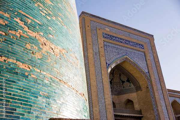 Obraz Detail of ceramic tiles on Minor Minaret and its entrance portal, Khiva, Uzbekistan