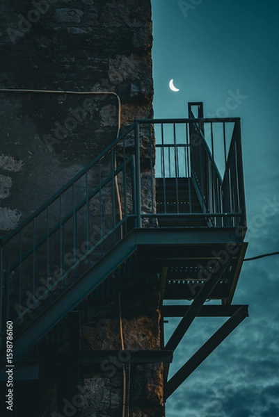 Obraz Framing the Moon