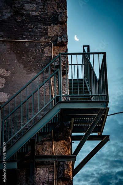 Obraz Framing the Moon