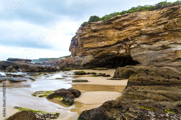 Obraz Cave on a Beach